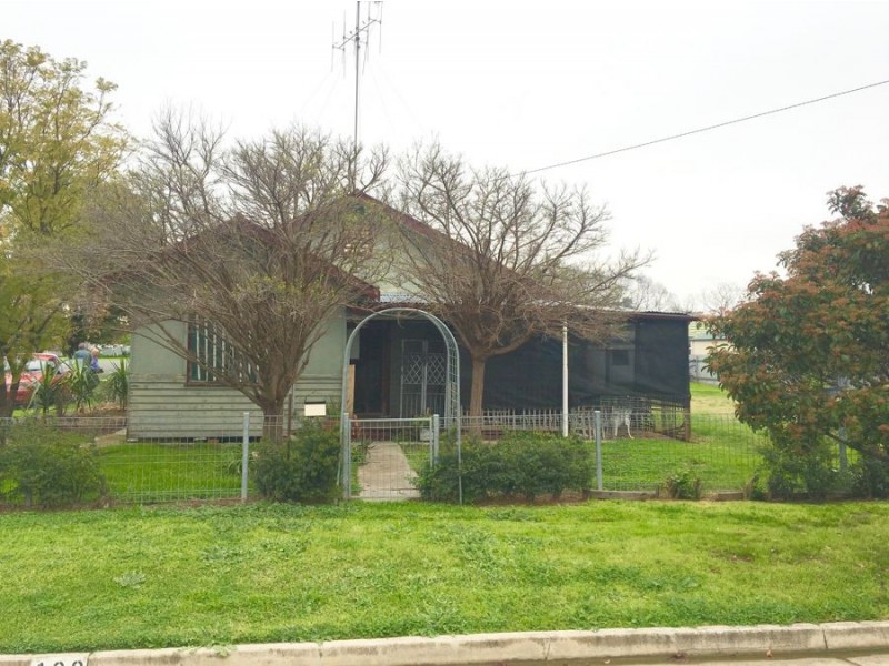 488 St Michaels Street, Deniliquin NSW 2710