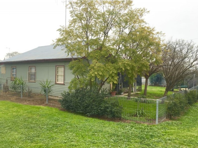 488 St Michaels Street, Deniliquin NSW 2710