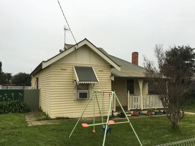 105 Hardinge Street, Deniliquin NSW 2710