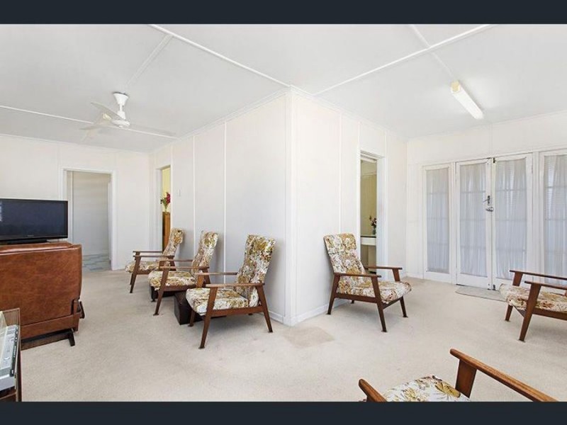 136 Groth Road, Boondall QLD 4034