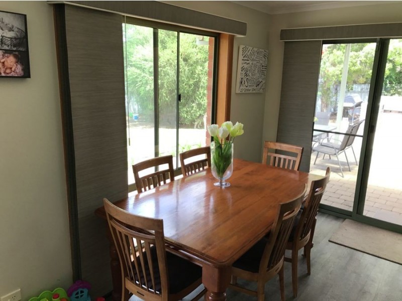 174 Box Street, Deniliquin NSW 2710