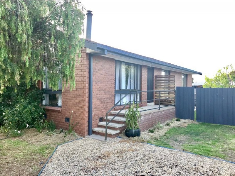 15 Taabinga Court, Deniliquin NSW 2710