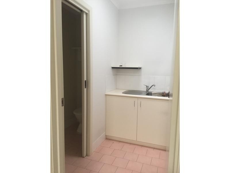 81 Lachlan Street, Hay NSW 2711