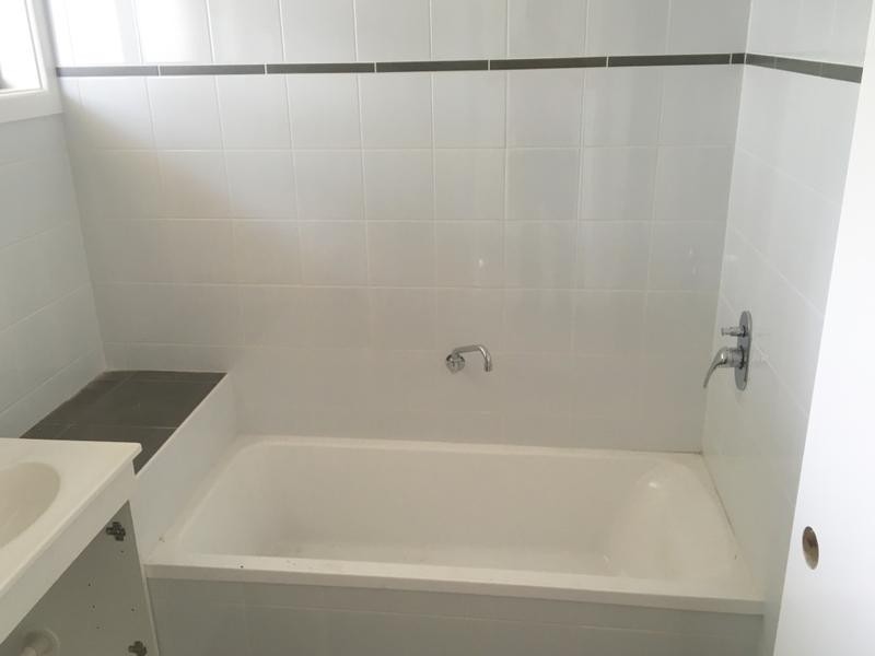 222 Lachlan Street, Hay NSW 2711