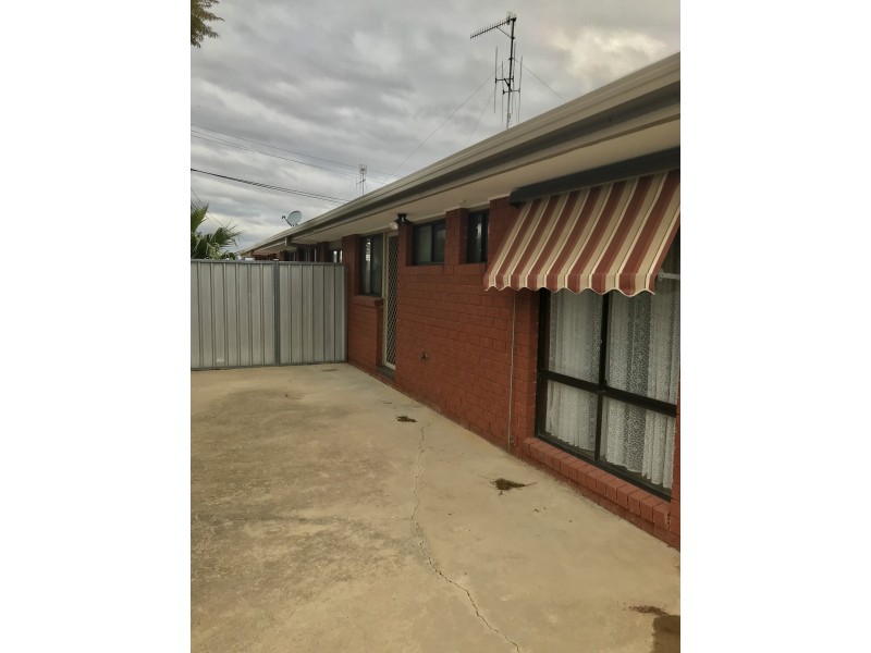 3/115 Fowler Street, Deniliquin NSW 2710