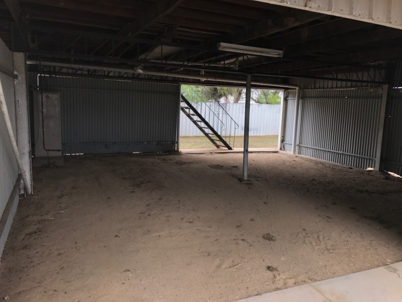 3/381 Cadell Street, Hay NSW 2711