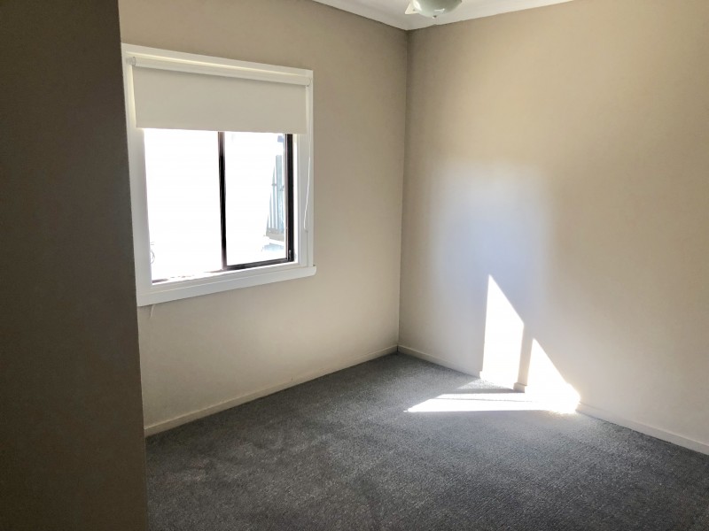 82 Crispe Street, Deniliquin NSW 2710
