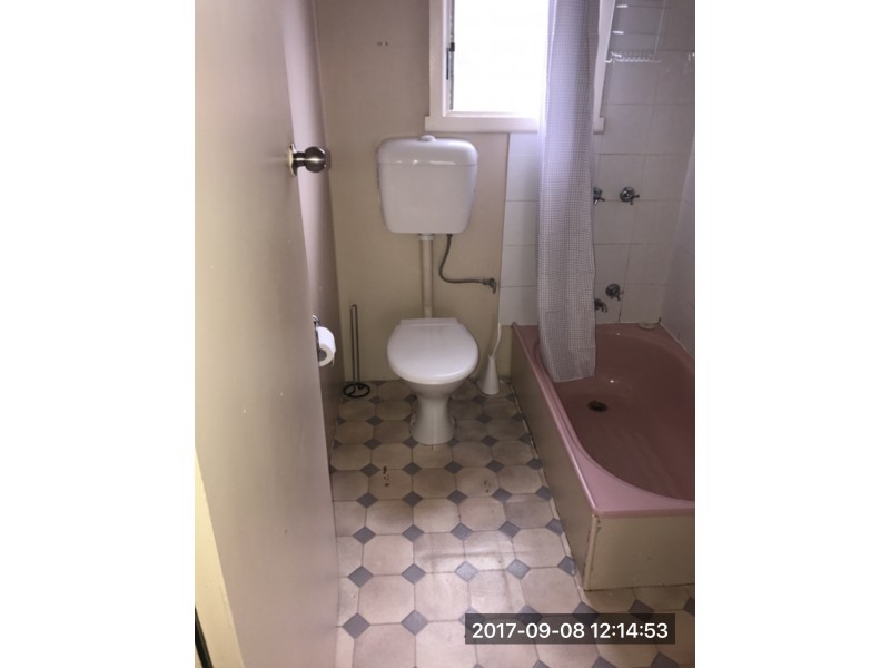 1/351 Poictiers Street, Deniliquin NSW 2710