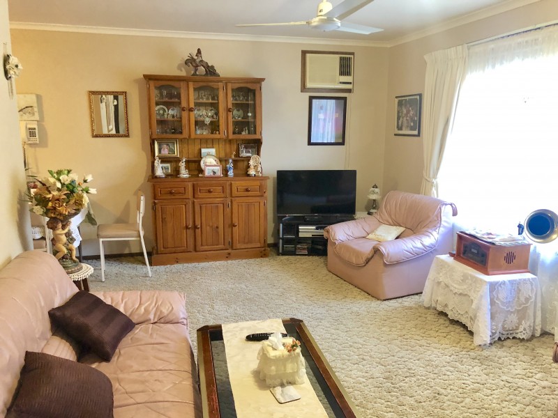82 Edwardes Street, Deniliquin NSW 2710