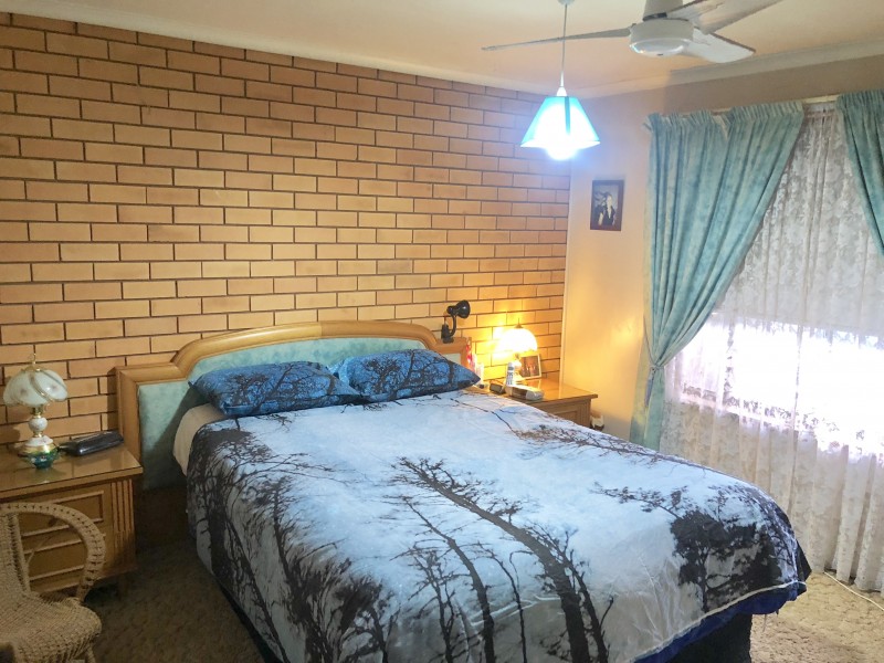82 Edwardes Street, Deniliquin NSW 2710