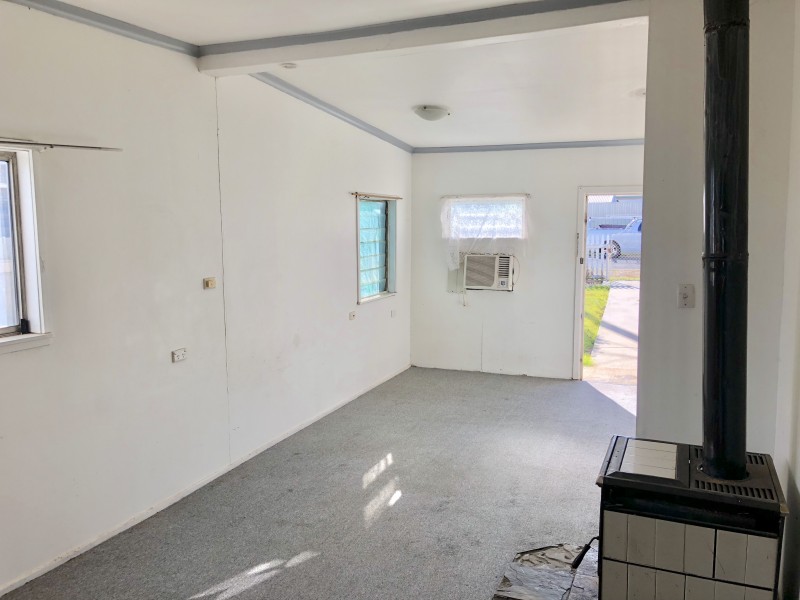 372 Sturt Place, Hay NSW 2711
