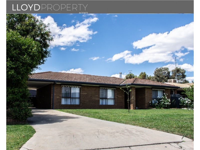 13 Johnston Crescent, Deniliquin NSW 2710