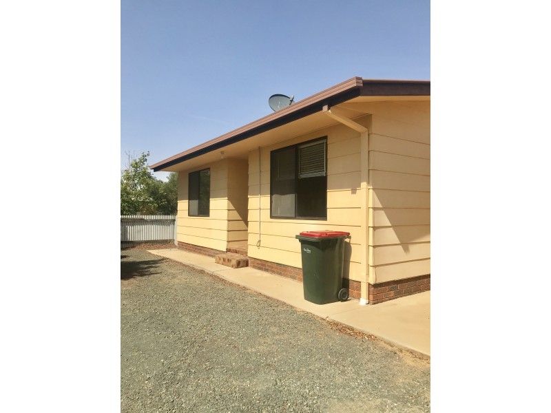 3/306 MURRAY STREET, Hay NSW 2711