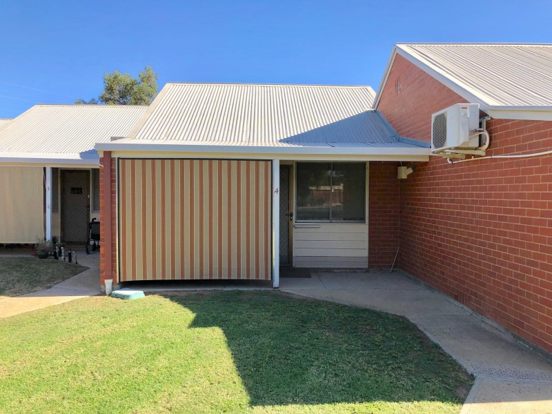 4/424-426 Poictiers St, Deniliquin NSW 2710