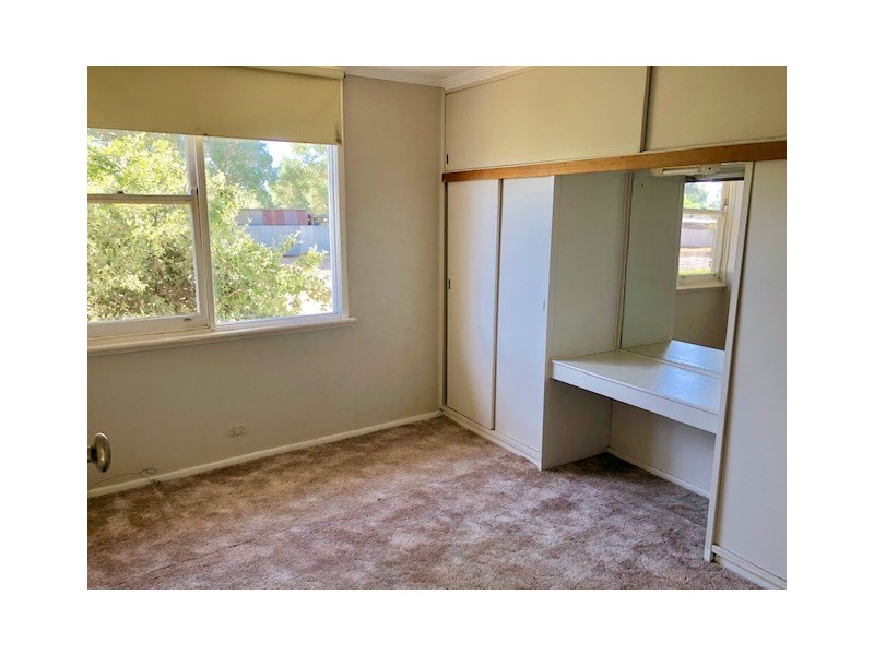 322 JONES AVENUE, Deniliquin NSW 2710