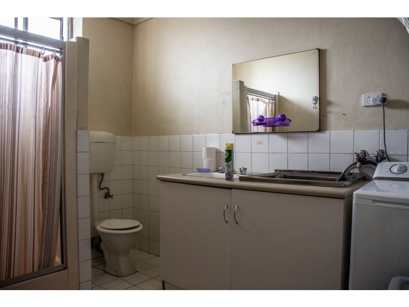 6/399 George Street, Deniliquin NSW 2710