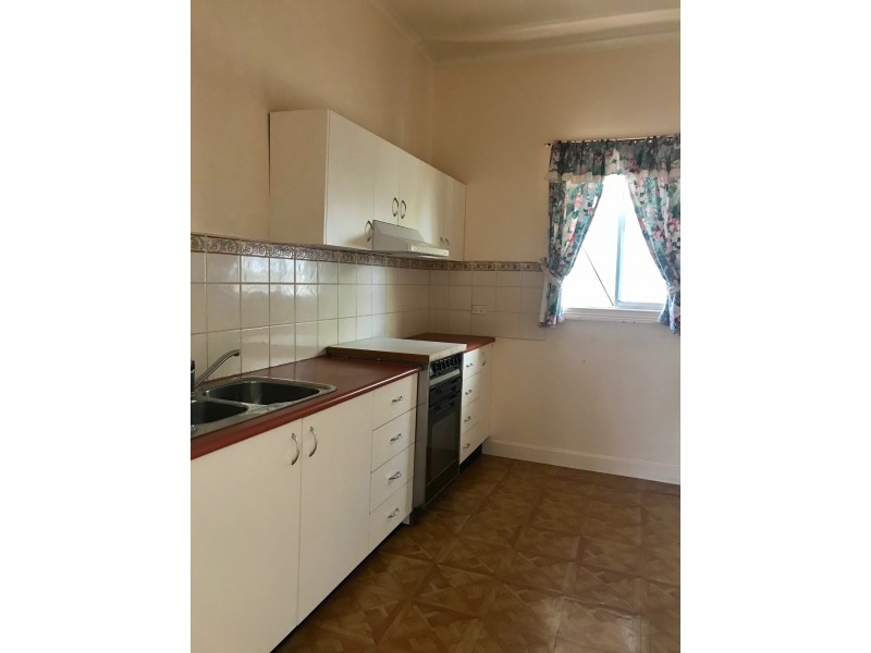 412 CHURCH STREET, Hay NSW 2711