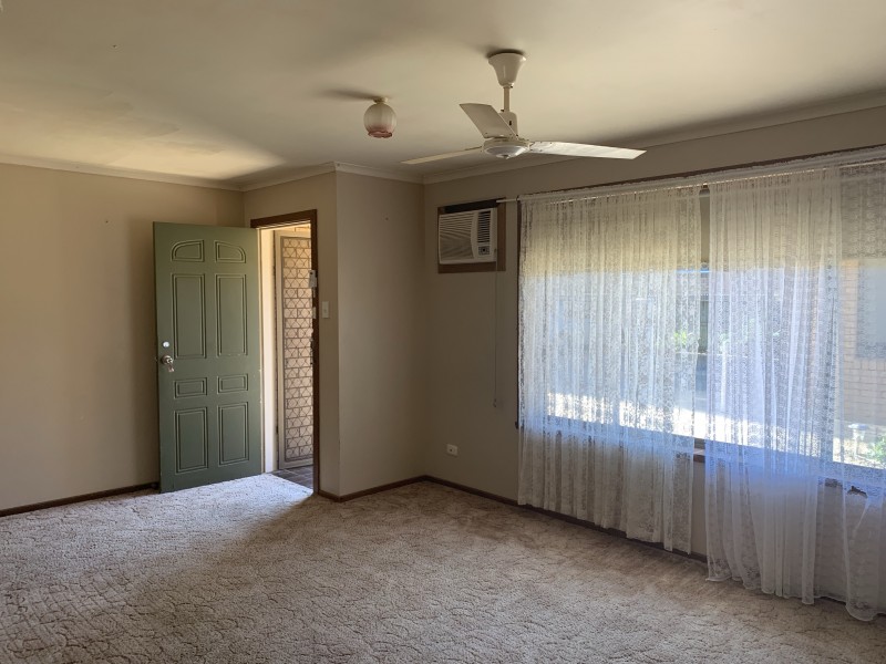 2/82 EDWARDES STREET, Deniliquin NSW 2710