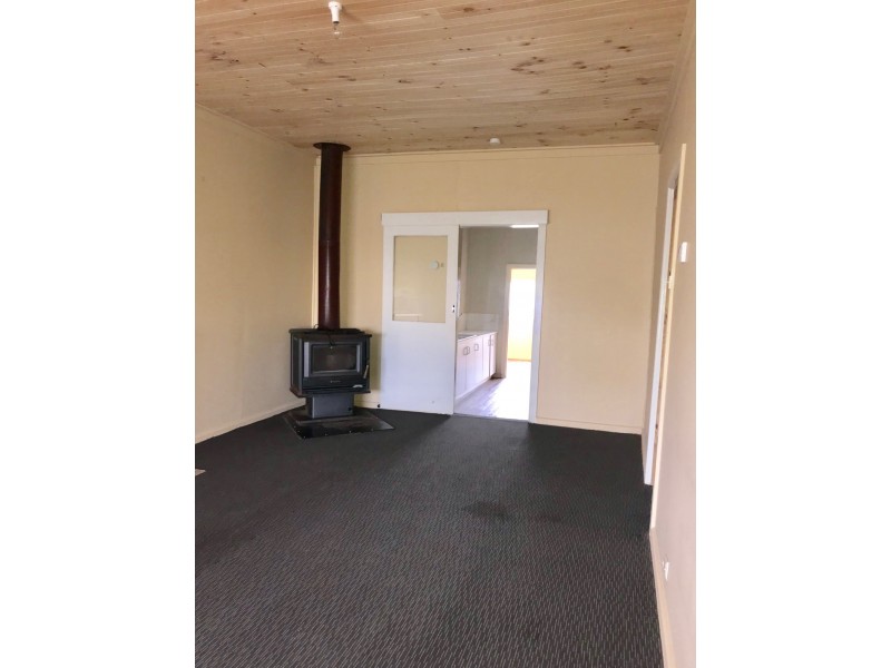 215 GEORGE STREET, Hay NSW 2711