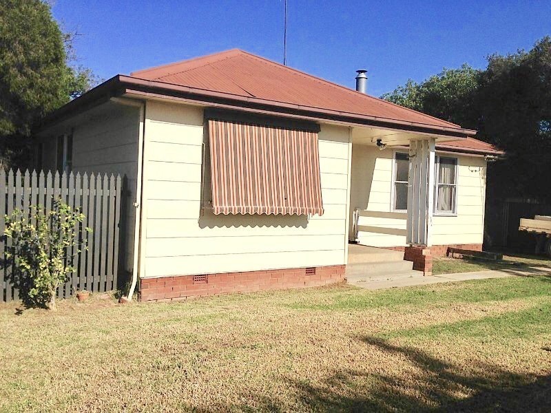 248 Henry Street, Deniliquin NSW 2710