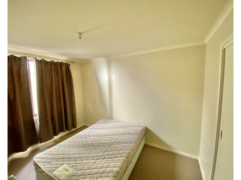 2/92 Lachlan Street, Hay NSW 2711