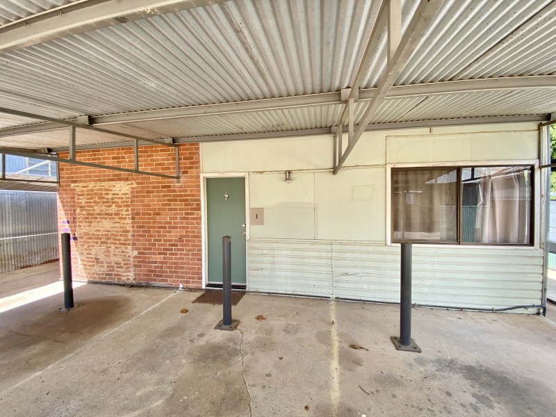 1/92 Lachlan Street, Hay NSW 2711