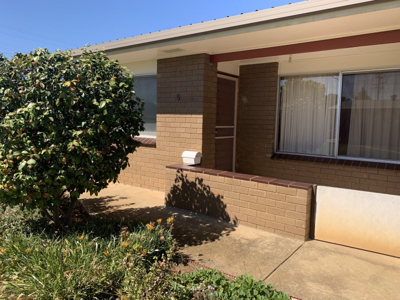5/25-27 SOUTHEY STREET, Jerilderie NSW 2716