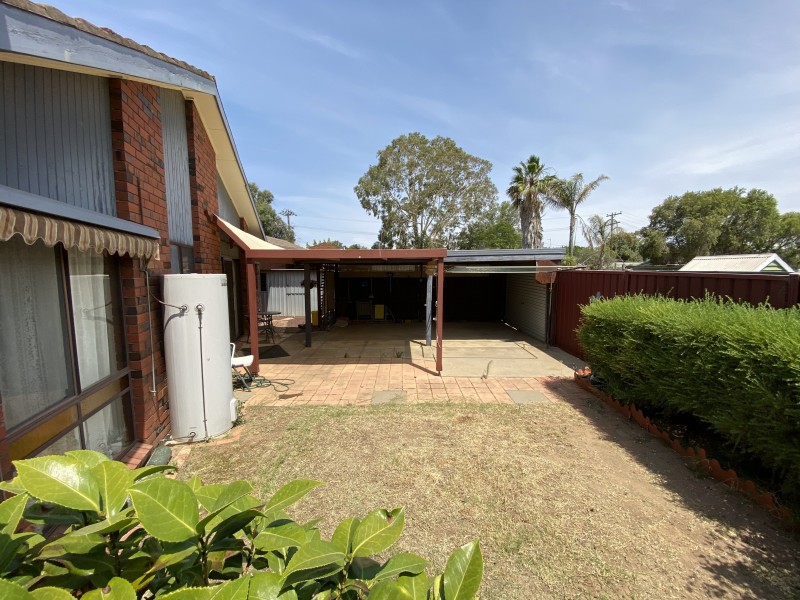 8/356 WOOD STREET, Deniliquin NSW 2710