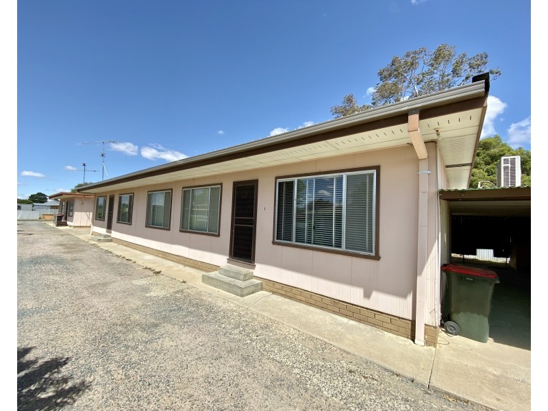 2/227 EDWARD STREET, Hay NSW 2711