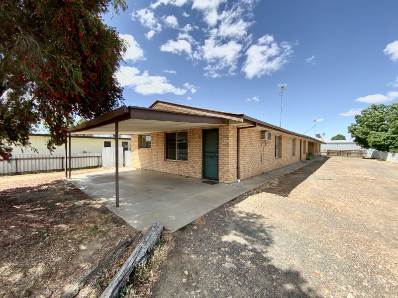 1/225 MAIDEN LANE, Hay NSW 2711