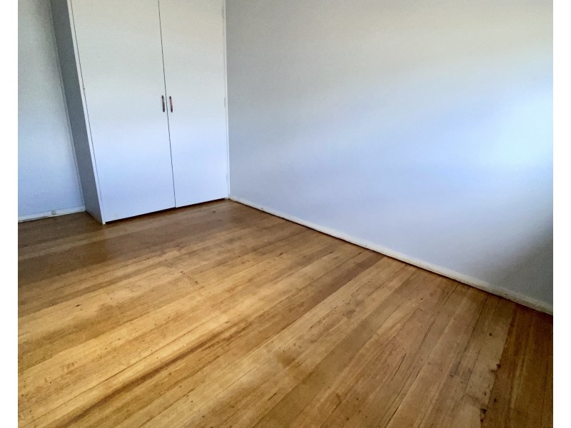 2/449 Cadell Street, Hay NSW 2711