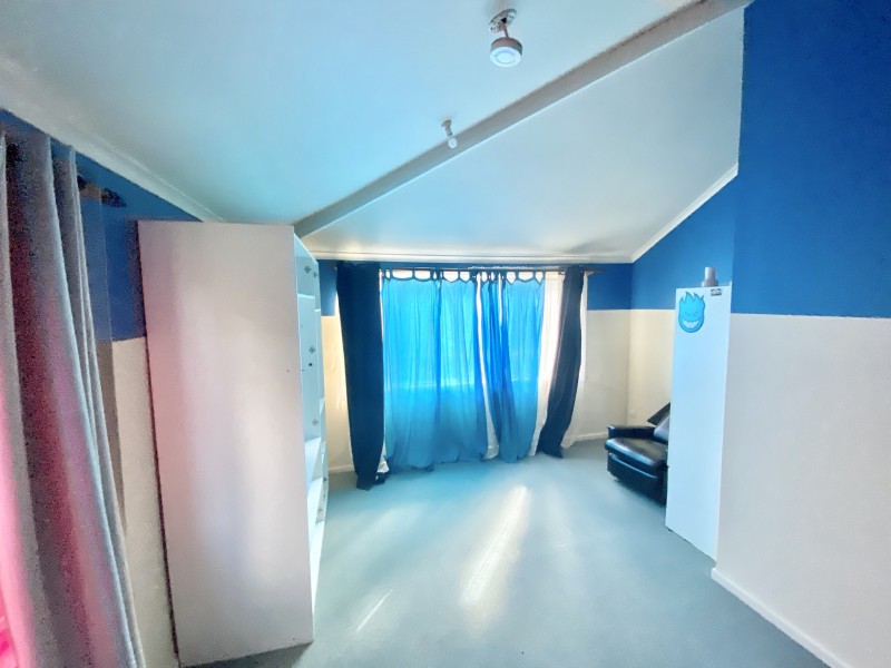 111 Pine Street, Hay NSW 2711