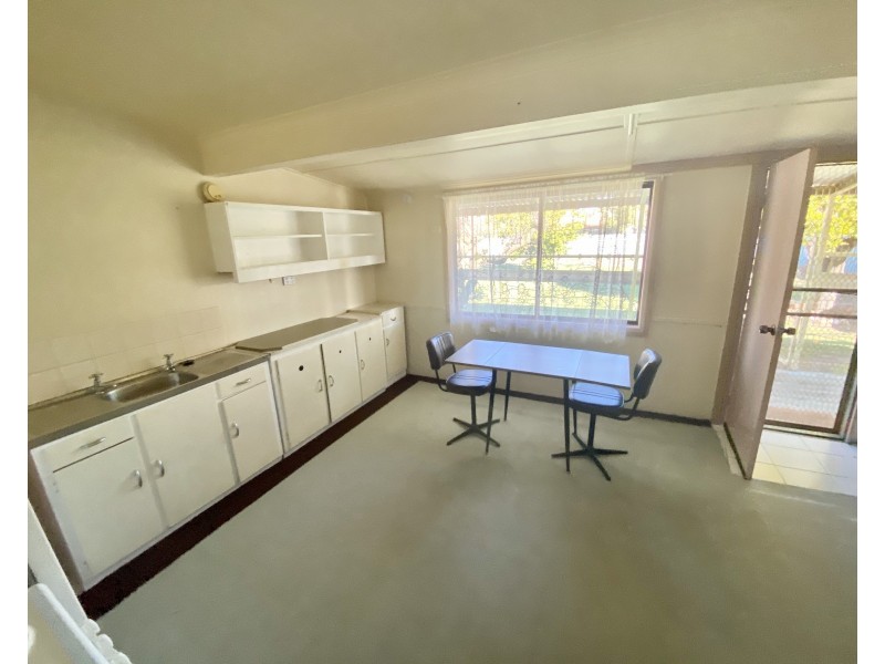 520 Cadell Street, Hay NSW 2711
