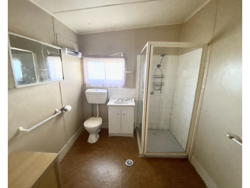 520 Cadell Street, Hay NSW 2711