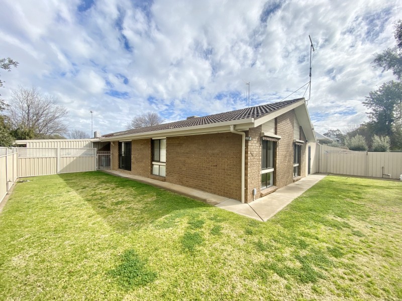 466 George Street, Deniliquin NSW 2710