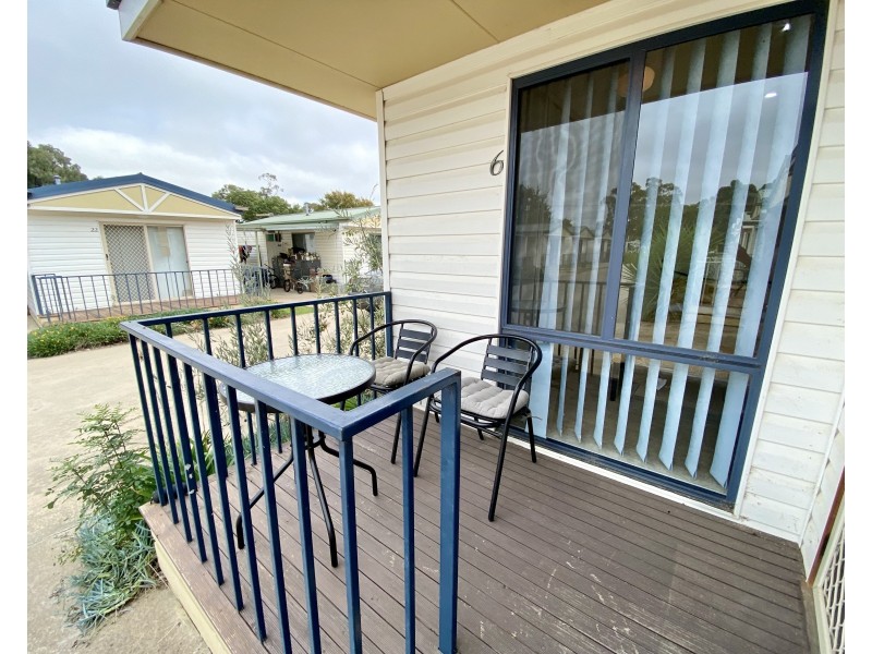 6/73 Butler Street, Deniliquin NSW 2710