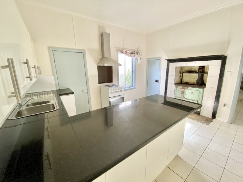 443 Church Street, Hay NSW 2711