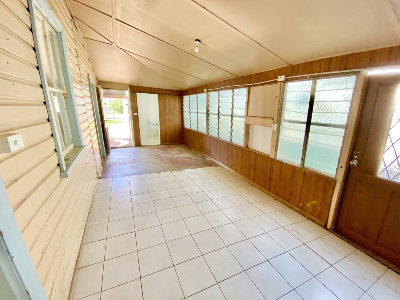 443 Church Street, Hay NSW 2711