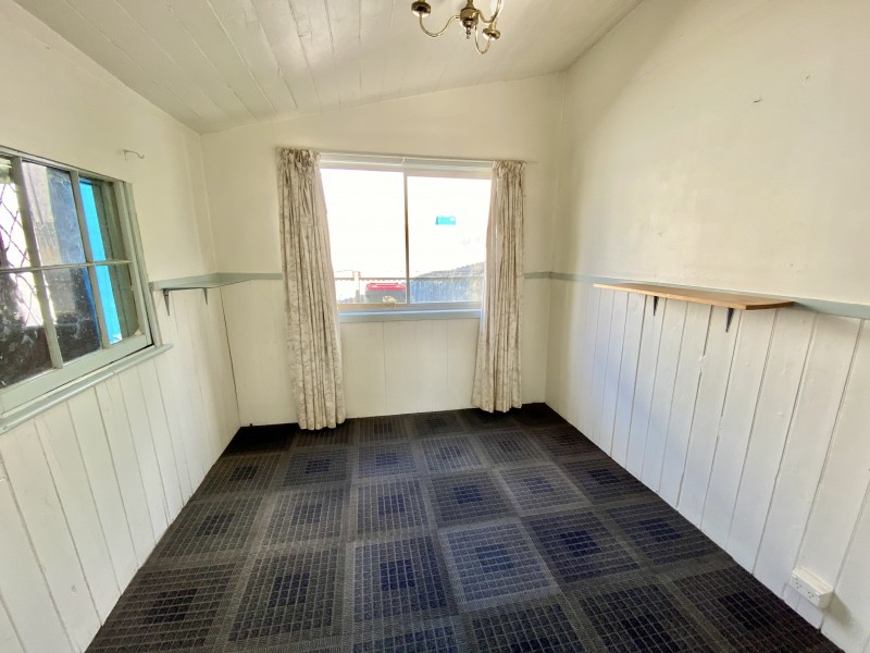 443 Church Street, Hay NSW 2711