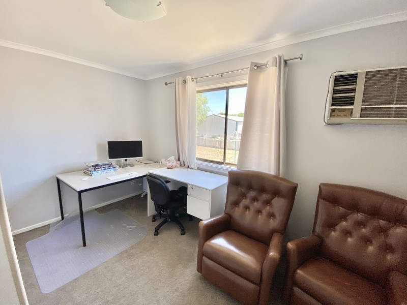 15 Taabinga Court, Deniliquin NSW 2710