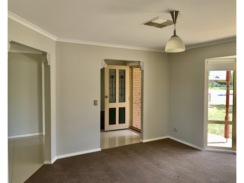 7 ANNIE COURT, Moama NSW 2731