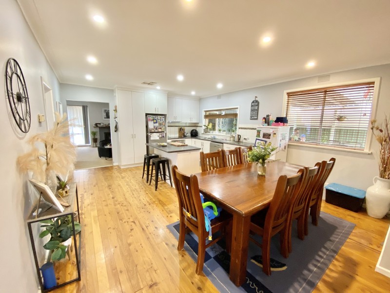 315 Noyes Street, Deniliquin NSW 2710