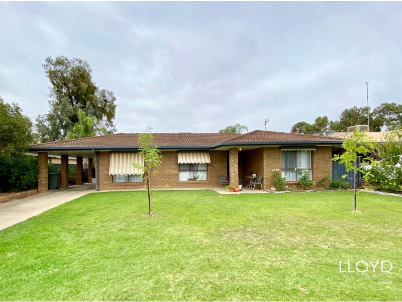 13 Johnston Crescent, Deniliquin NSW 2710