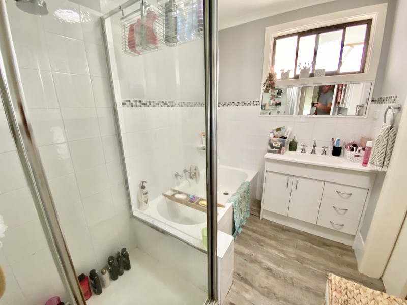 13 Johnston Crescent, Deniliquin NSW 2710