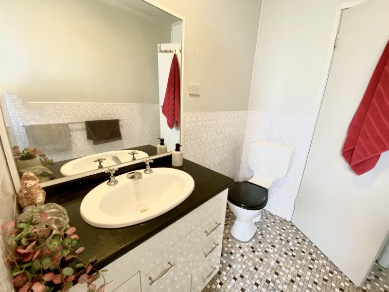 3/449 Cadell Street, Hay NSW 2711