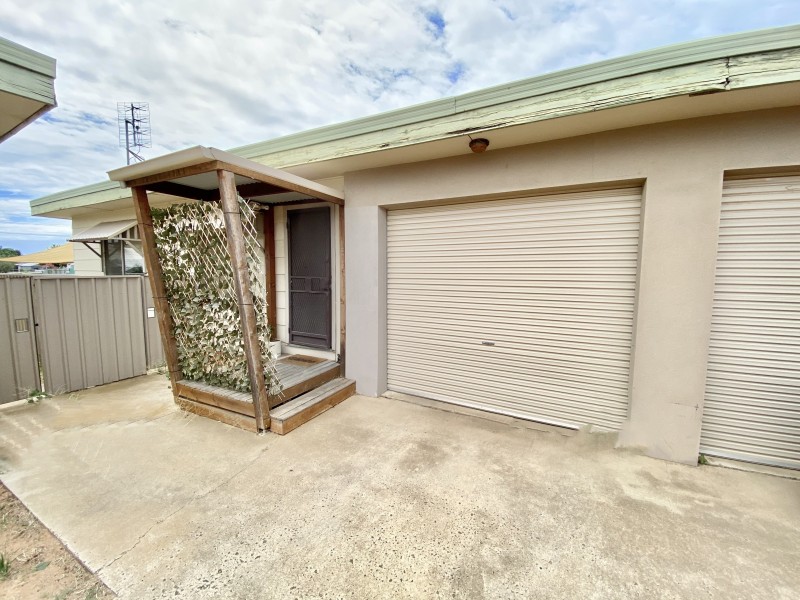 3/449 Cadell Street, Hay NSW 2711
