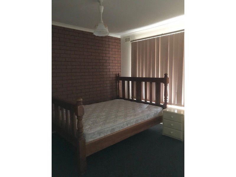 2/222 Lachlan, Hay NSW 2711