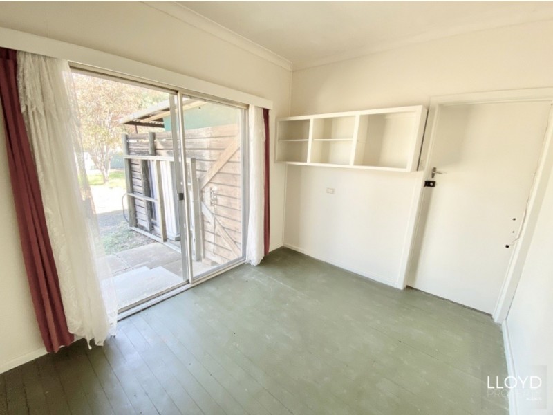 490 Moppett Street, Hay NSW 2711