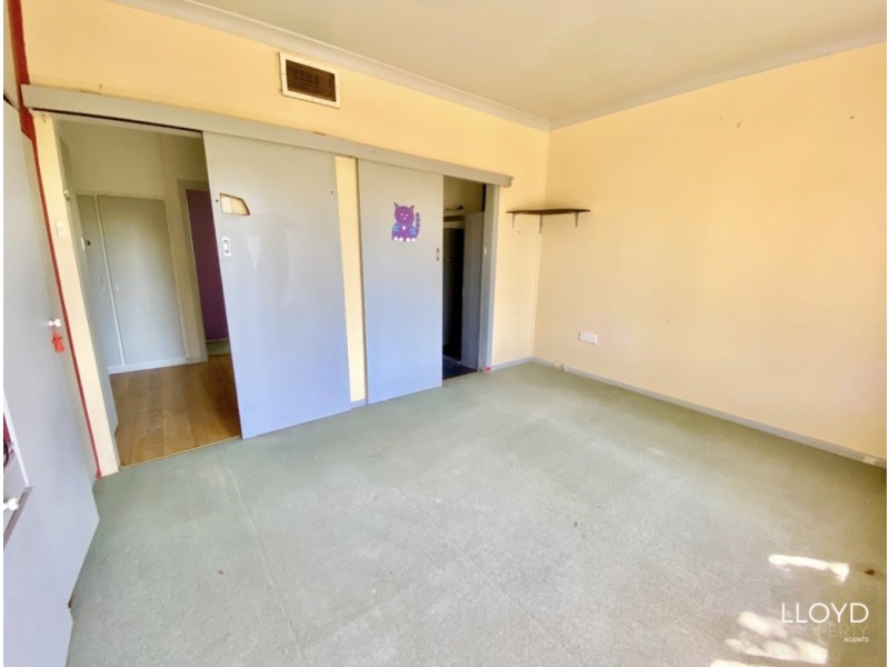 490 Moppett Street, Hay NSW 2711