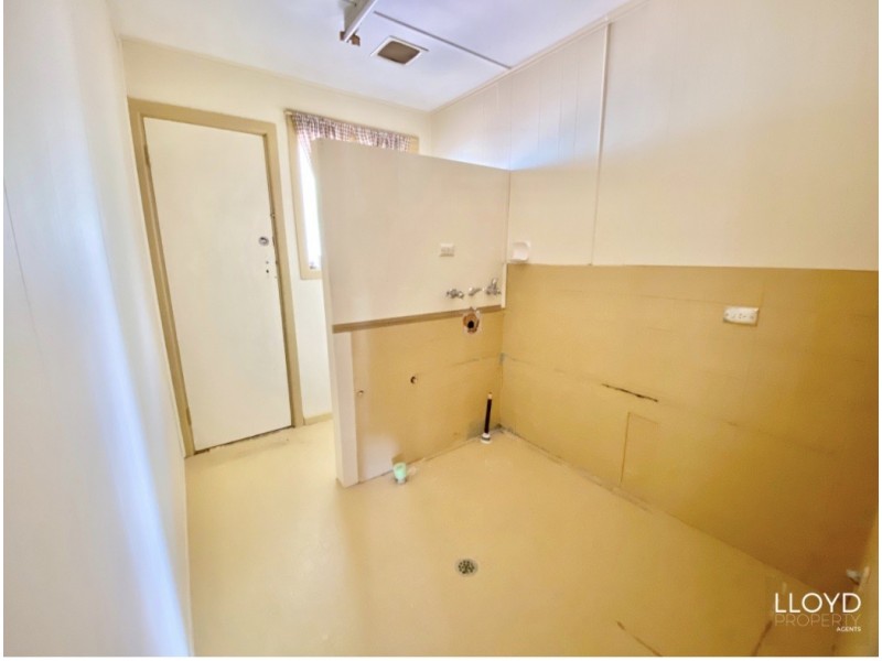 490 Moppett Street, Hay NSW 2711